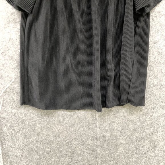 Guess Womens Black Accordion Pleat Off Shoulder Top Flutter Sleeve Size XS - Picture 4 of 10